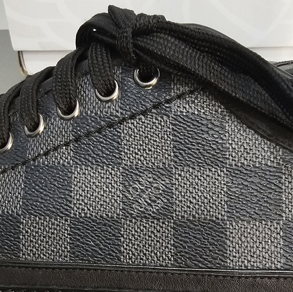 LOUIS VUITTON Men's Damier Graphite LV Logo Cap Toe Low-Top Sneakers Size 10.5 - Picture 12 of 16